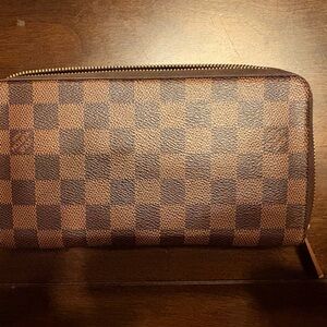Louis Vuitton Damier Ebene Wallet